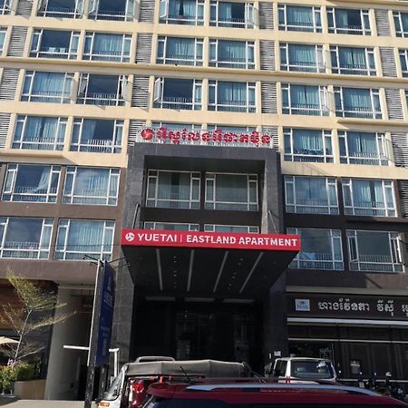 Eastland Hotel & Apartment Phnom Penh Zewnętrze zdjęcie