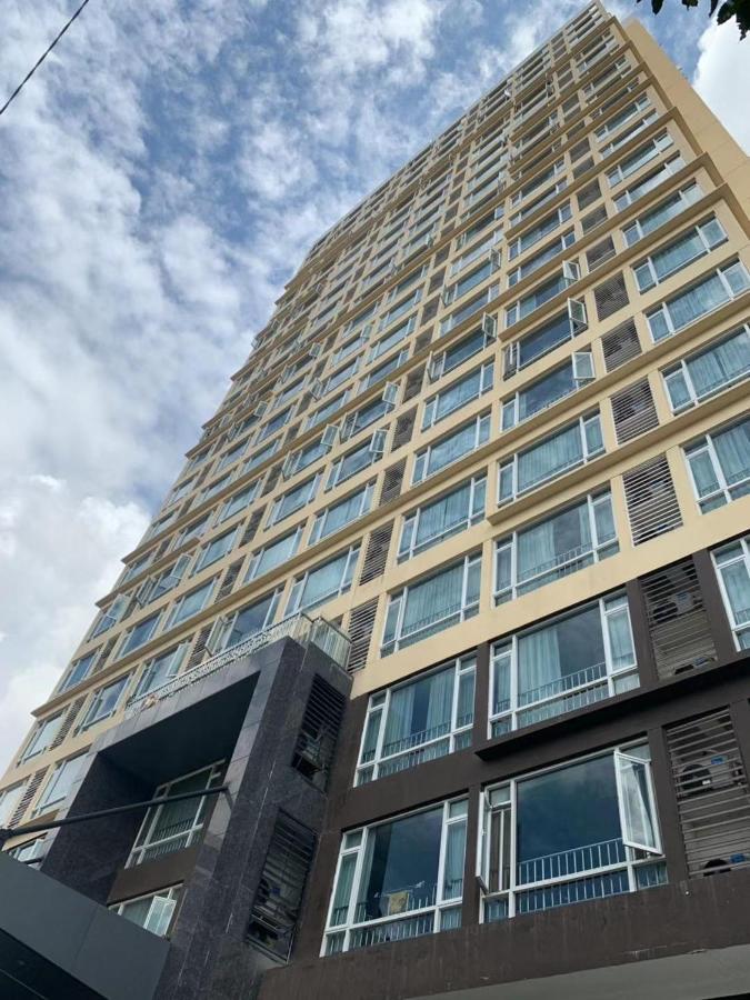 Eastland Hotel & Apartment Phnom Penh Zewnętrze zdjęcie