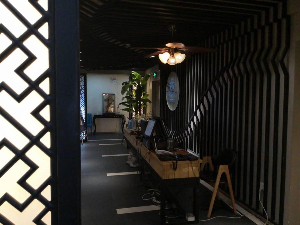 Eastland Hotel & Apartment Phnom Penh Zewnętrze zdjęcie